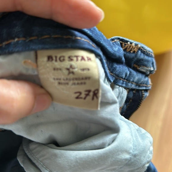 Liv Big Star Jeans - Picture 11 of 12